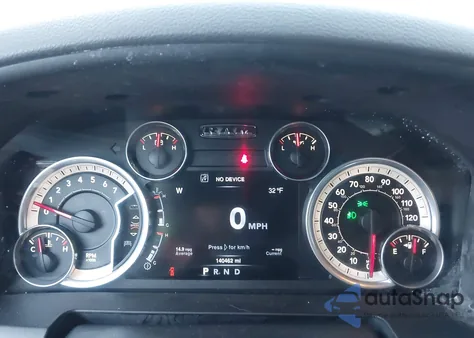 2016 Ram 1500 Big Horn z USA, uszkodzony, nr VIN 3C6RR7LT4GG364320